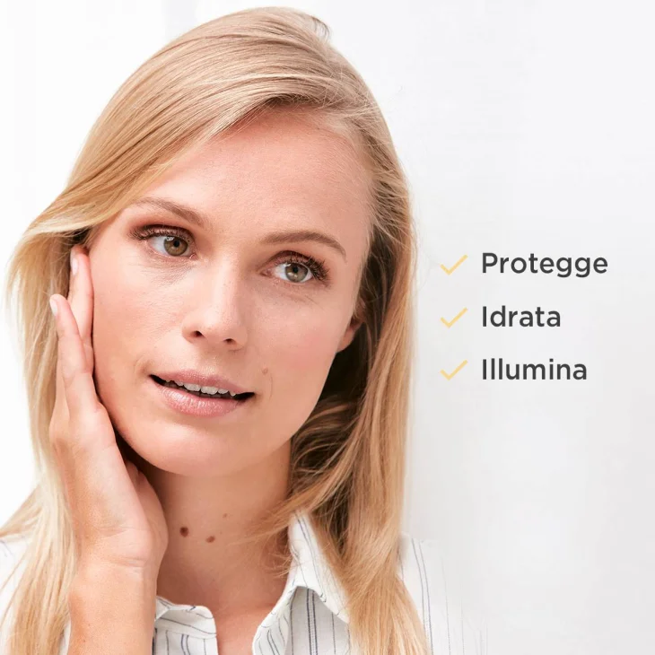 Isdin Isdinceutics Flavo C Ultraglican Siero Viso Idratante Giorno 10 Fiale Isdin Isdinceutics Flavo C Ultraglican Siero Viso Idratante Giorno 10 Fiale