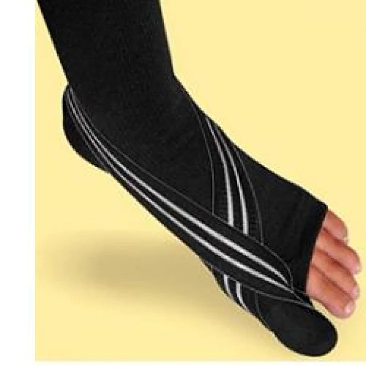 TUTORE ALLUCE VALGO EUSAVE SPLINT ELASTICO DESTRO M