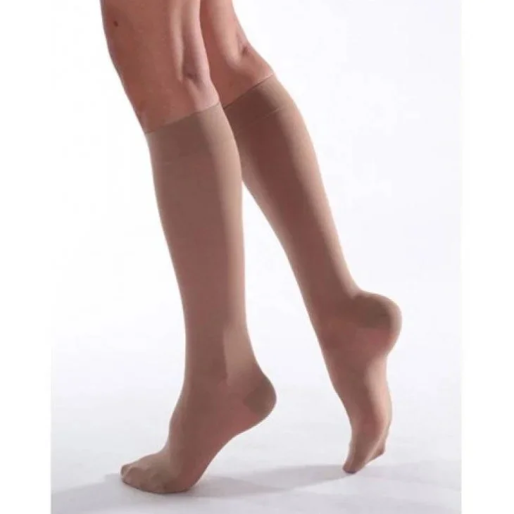 Varisan Gambaletto Soft Compressione 15-20 mmHg Punta Chiusa Chiaro Taglia 2 Varisan Gambaletto Soft Compressione 15-20 mmHg Punta Chiusa Chiaro Taglia 2