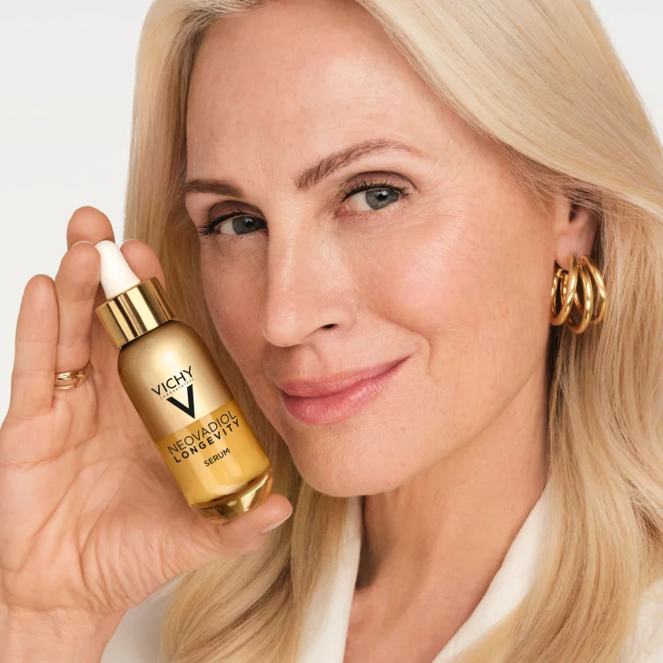 Vichy Neovadiol Longevity Siero Viso Rigenerante Anti Et&agrave; 30 ml