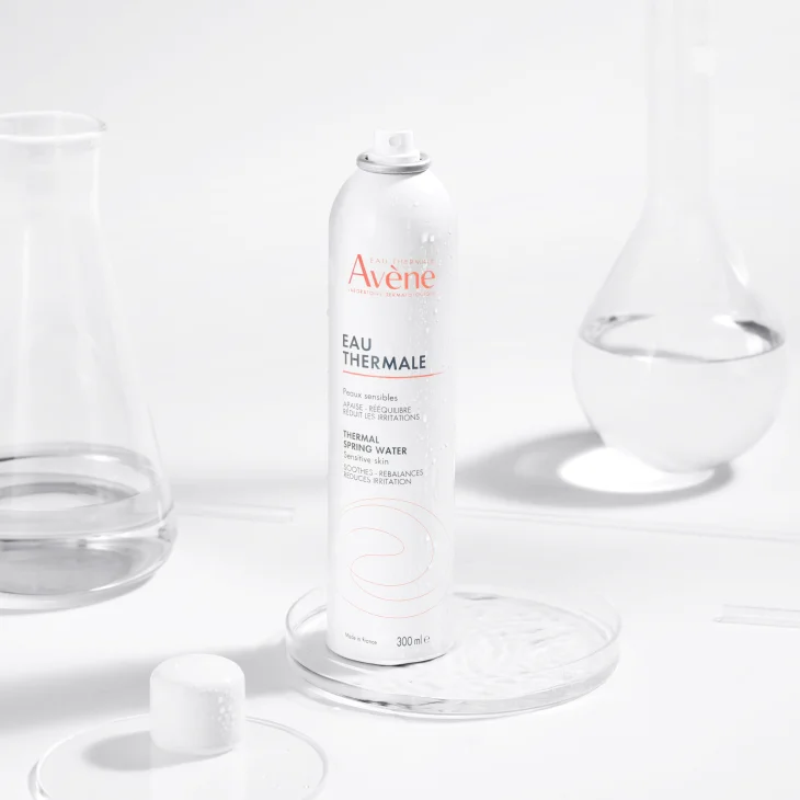 Av&egrave;ne Eau Thermale Acqua Termale Spray Lenitiva per Pelle Sensibile Allergica e Irritabile 300ml