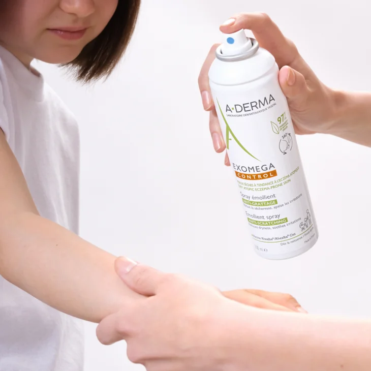 A-Derma Exomega Control Spray Emolliente Anti-Prurito 200 ml