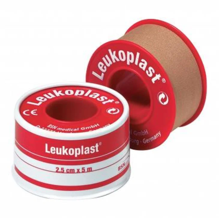 BSN Medical Leukplast Cerotto Classico Lunga Durata Pelli Normali 1.25x500 cm BSN Medical Leukplast Cerotto Classico Lunga Durata Pelli Normali 1.25x500 cm