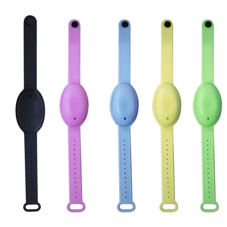 Bracciale Dispenser in Silicone per Disinfettante Mani + Bottiglia Ricaricabile Vari Colori Bracciale Dispenser in Silicone per Disinfettante Mani + Bottiglia Ricaricabile Vari Colori