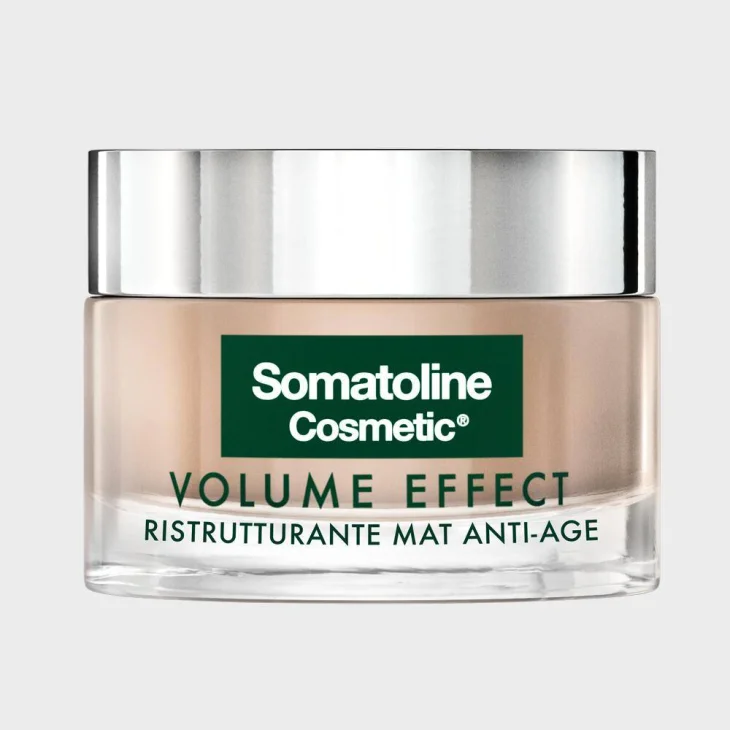 Somatoline Cosmetic Volume Effect Crema Ristrutturante MAT Anti-Age 50 ml Somatoline Cosmetic Volume Effect Crema Ristrutturante MAT Anti-Age 50 ml