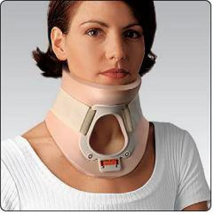 COLLARE CERVICALE PHILADELPHIA CON FORO TRACHEOTOMIA H.3 1/4M