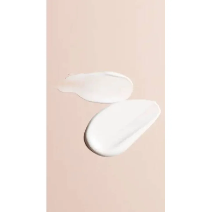 Av&egrave;ne Tolerance Hydra-10 Fluido Idratante Viso 40 ml