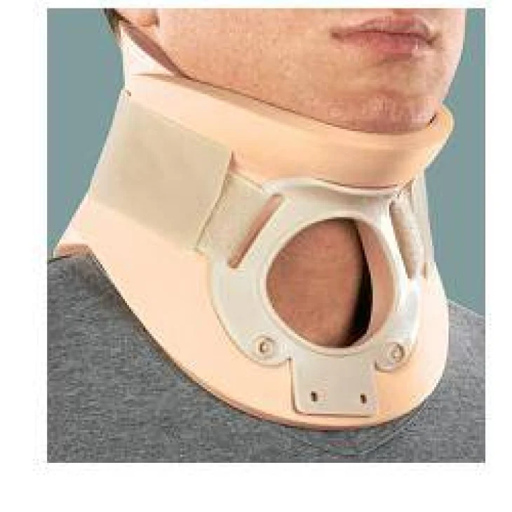COLLARE CON FORO TRACHEALE CERVISTABLE S H3