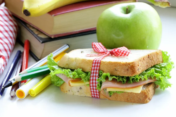 Merenda dietetica salata: 10 idee light e sazianti