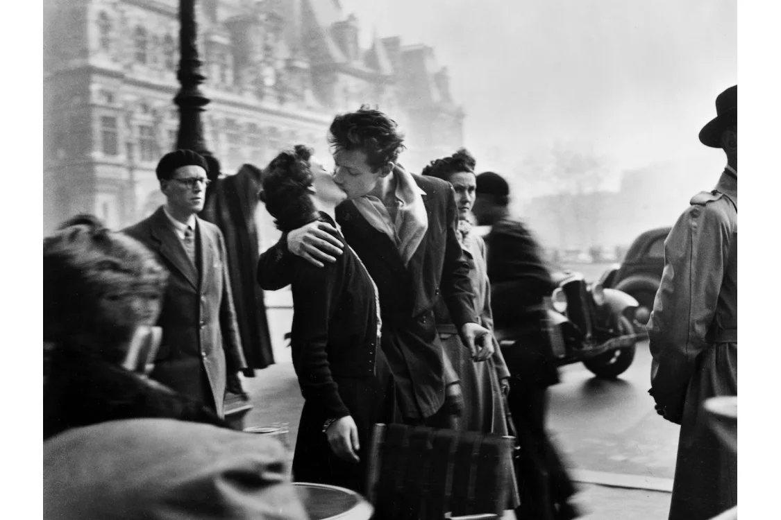 Il bacio parla per noi. Il bacio parla per noi.