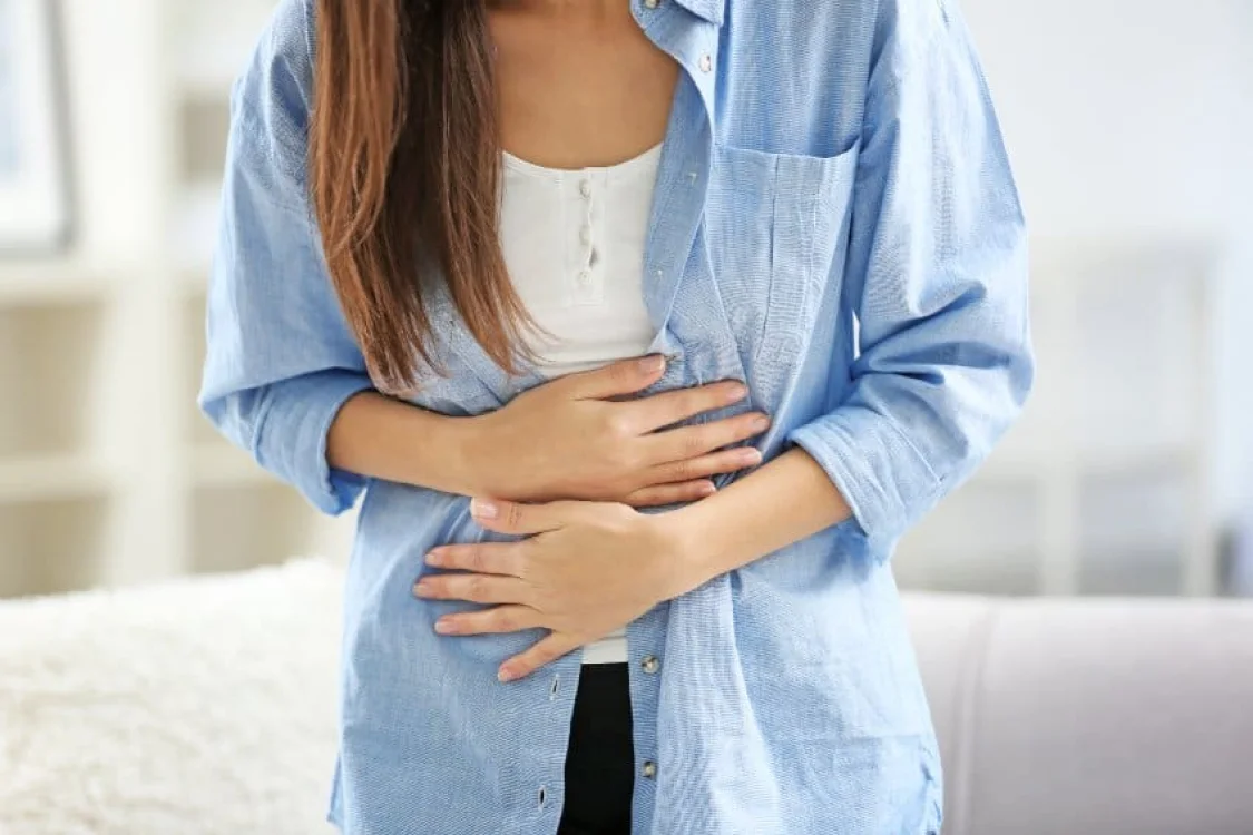 Colon irritabile: cos'è e come trattarlo