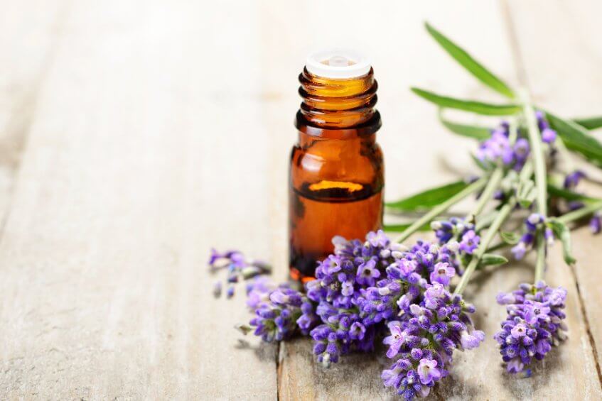 Olio essenziale alla lavanda